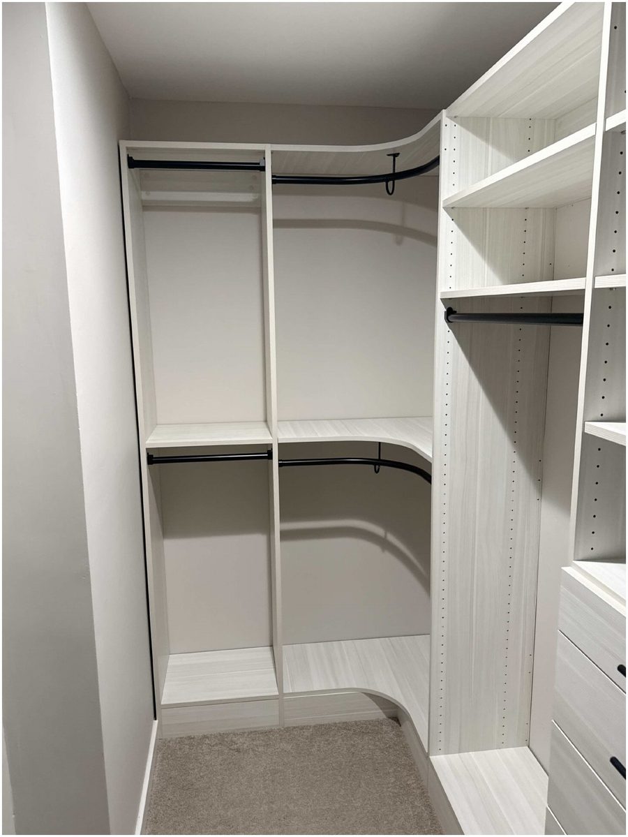 Custom mudroom bench and shelving — Shelf, Newburgh NY